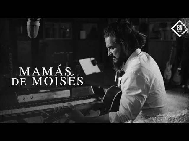 mama de moises